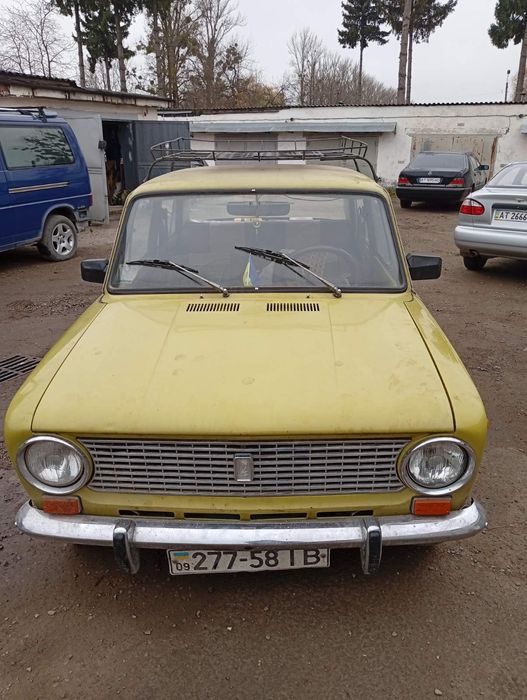 Продам ваз 21011