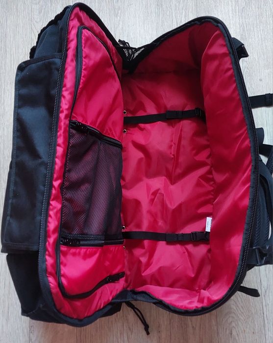 Сумка-рюкзак  Reebok sample 38L