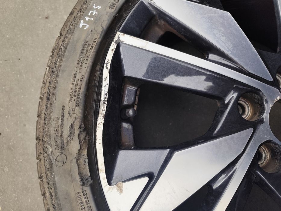 Peugeot 308 III - Jante 17 - J175
