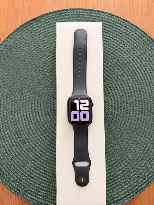 Apple Watch seria 8 45 mm