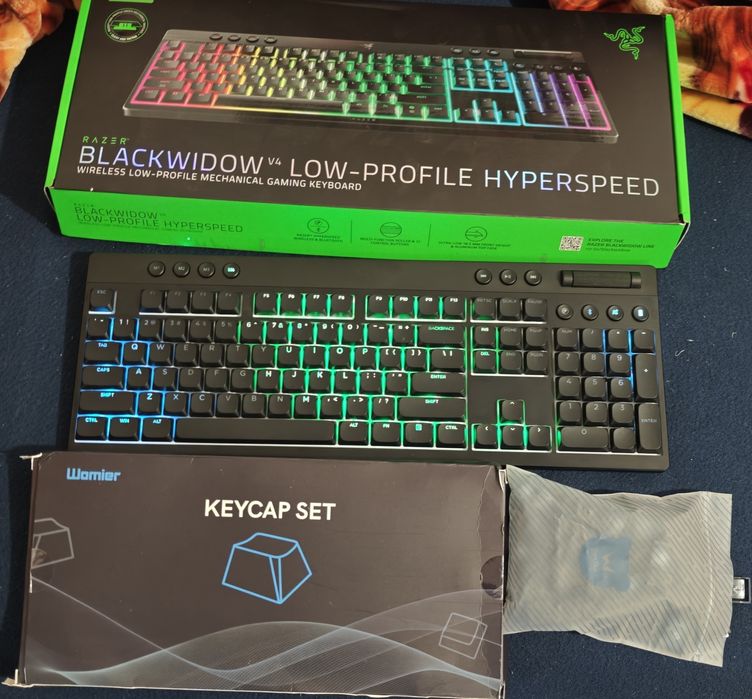 klawiatura bezprzewodowa Razer Blackwidow V4 low profile green switch