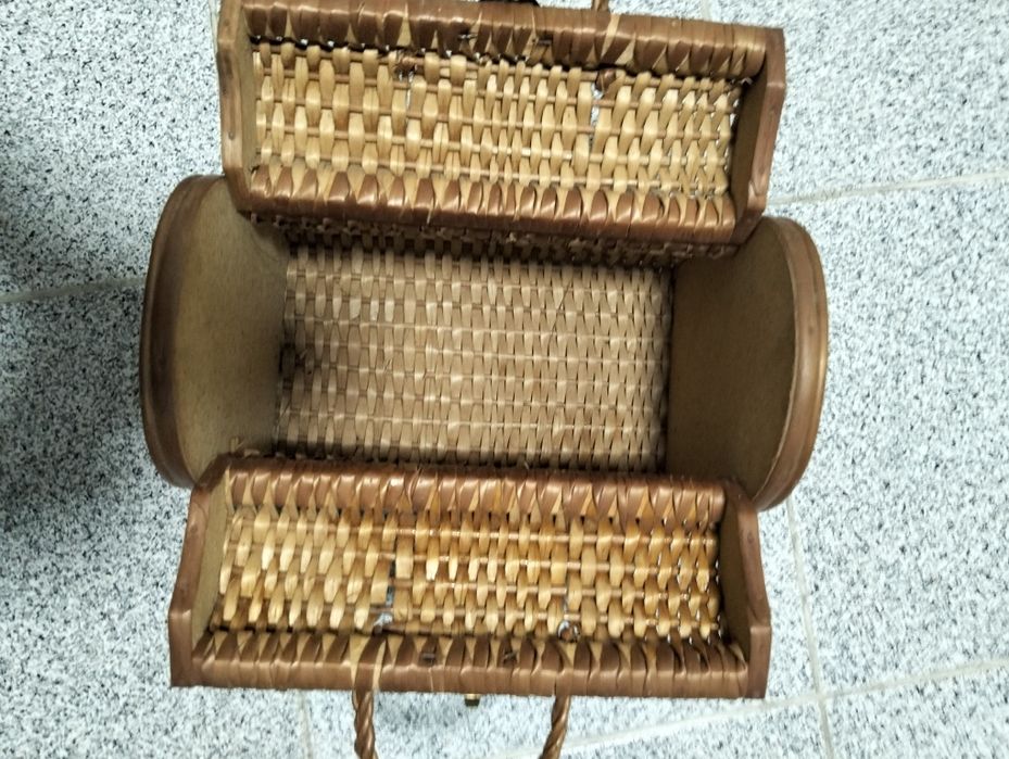 Cesta antiga de marendas