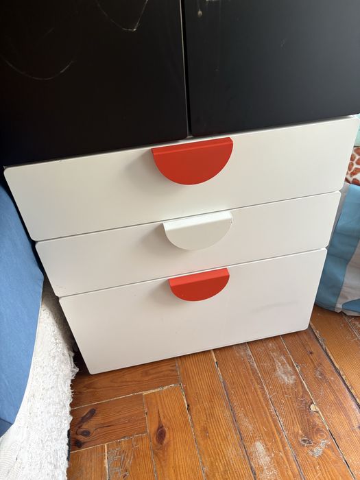 Smastad / Platsa - Roupeiro para criança