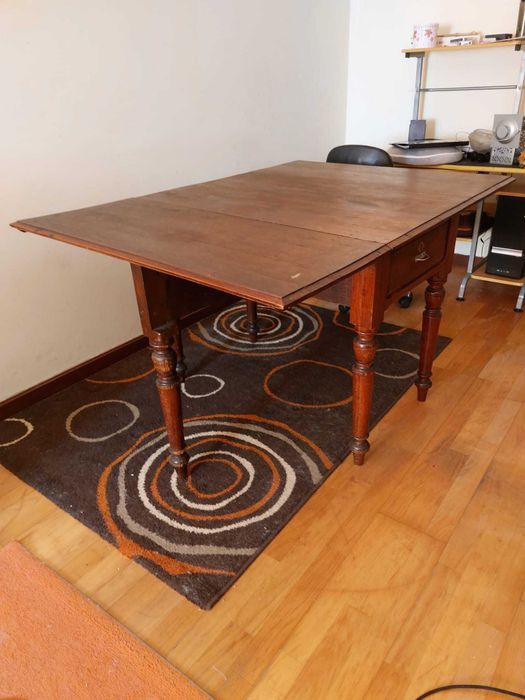 Mesa centenária dobravel + 4 cadeiras, 150x100x75