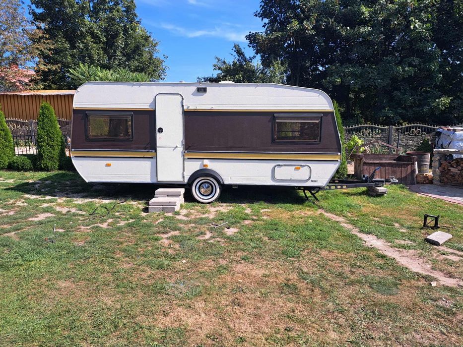 Przyczepa kempingowa stacjonarna