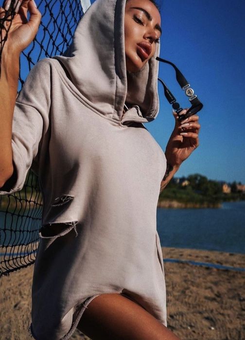 Рваная худи размер хс -с