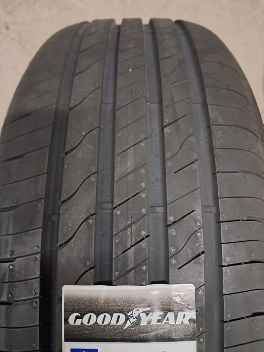 Nowe Opony Letnie Goodyear EfficientGrip Performance 2 215/55R17 98W