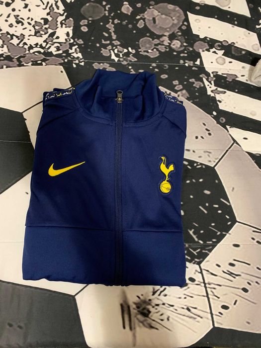 Casaco Tottenham Nike - Tamanho M - (Dinheiro na mão)