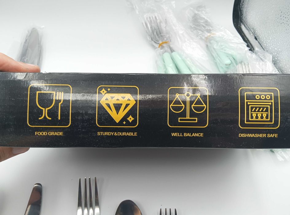 Conjunto de talheres Verdes de 30 peças