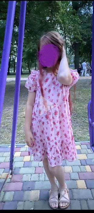 Платья для девочки, на выбор