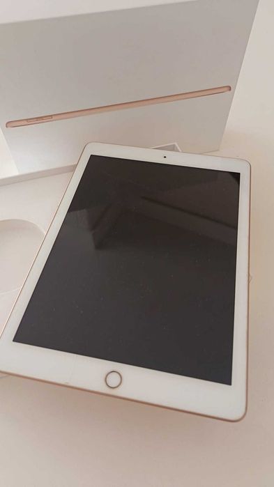 iPad 6th Gen WiFi 32Gb - Gold