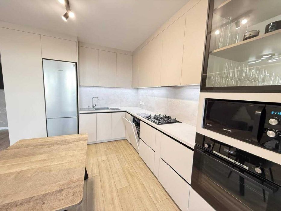 Видова євро-3к квартира 84.1 м² з дизайнерським ремонтом у ЖК Синергія Сіті! Газ! 2% Оформлення!