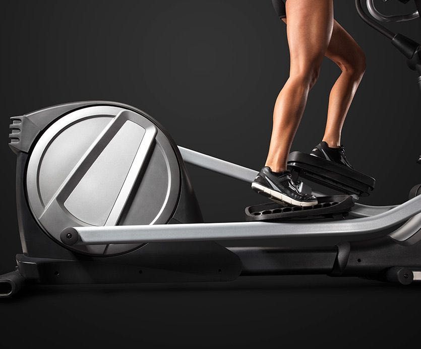 Bicicleta Elíptica Dobrável NordicTrack SE7i (S700) com Rampa