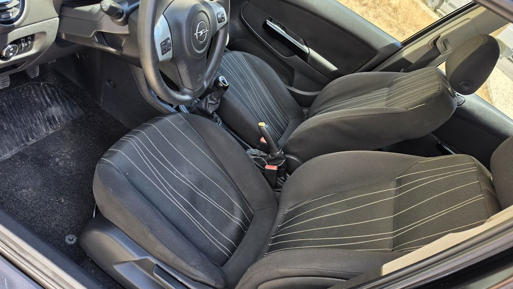 Opel Corsa — fotografia 5
