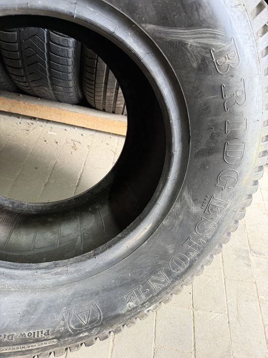 Шини НОВІ індустріальні 31/13.5R15 BRIDGESTONE 4шт