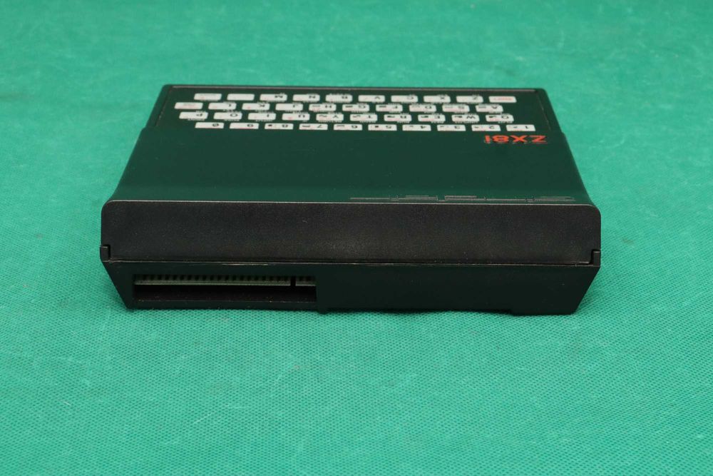 Zabytek z Prl'u ZX Spetrum ZX81 mały ale wariat ; )