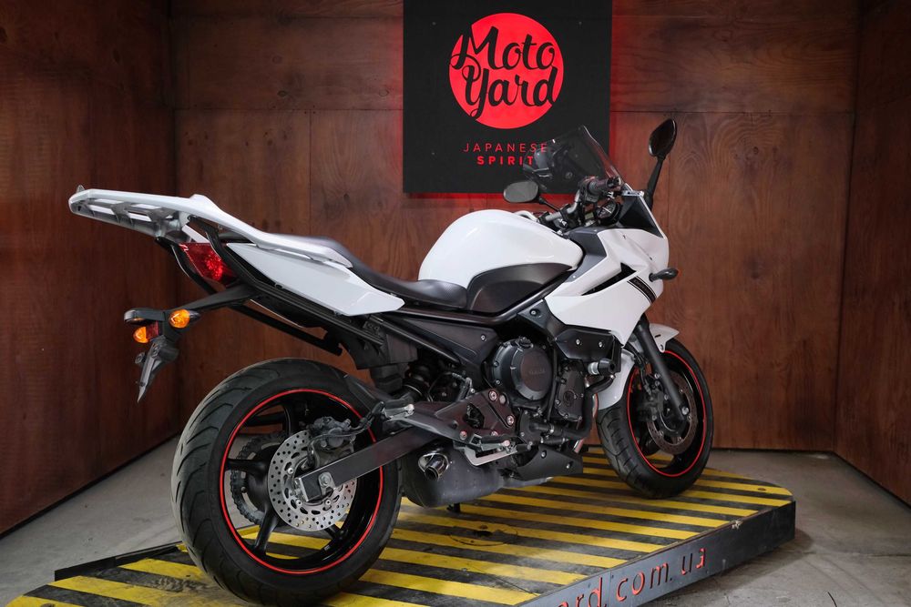 Yamaha XJ6 Diversion ABS із Японії
