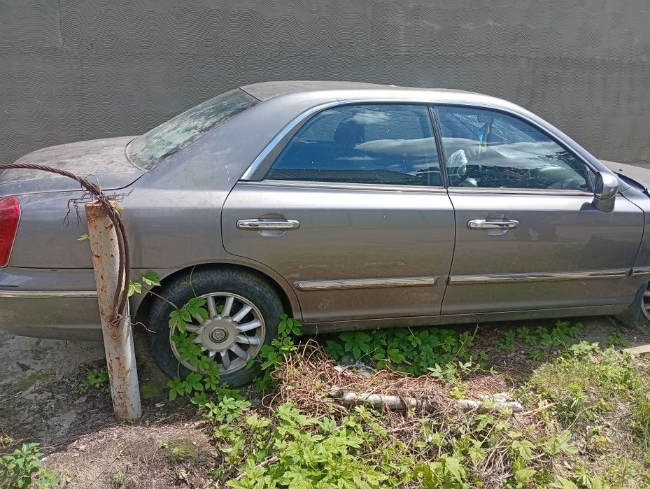 Хюндай XG 350 на завчастини