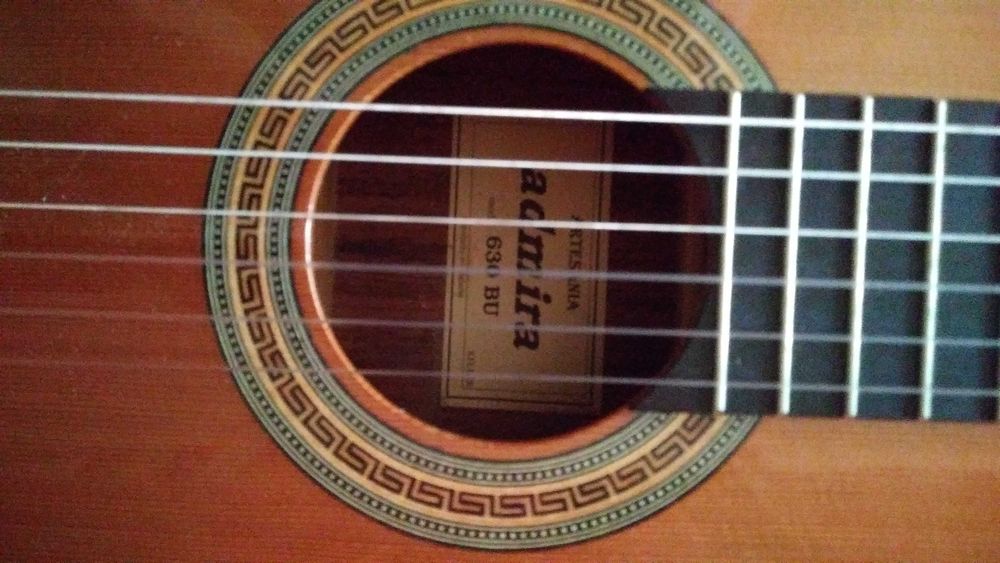 gitara klasyczna Admira 630 BU