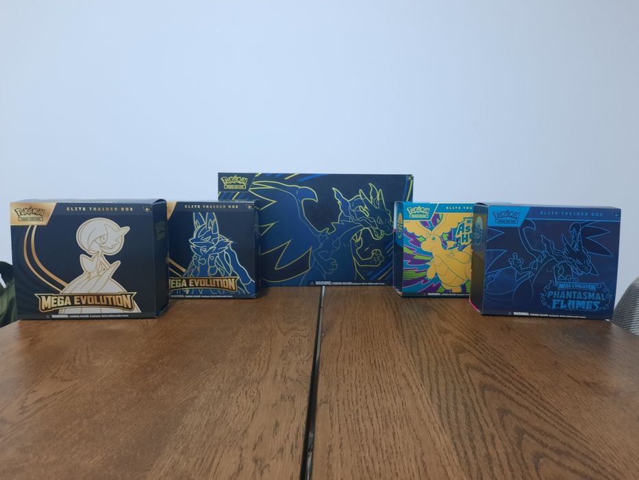Vendo Caixas de UPC Mega Charizard e Caixas ETB's Mega Evolution e Ascended Heroes
