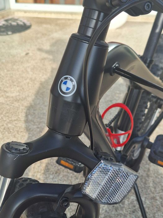Bicicleta criança/ jovem BMW