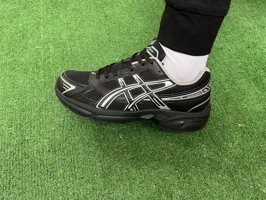 !РАСПРОДАЖА! НОВЫЕ! Кроссовки Asics Gel-1130™ Black, черные, мужские, 41, 42, 43, 44, 45, синтетическая кожа, сетка, весна, лето, осень, повседневные.