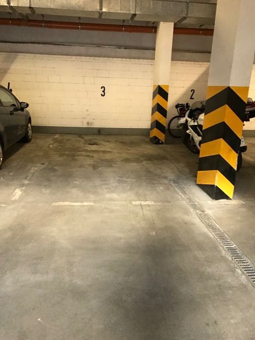 Wynajmę miejsce postojowe Poznań Jeżyce ul. Polna 19 - Widok 2
