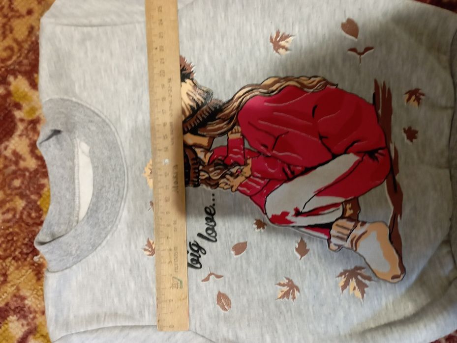 Світер для дівчинки