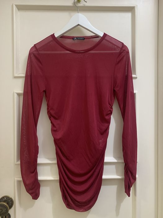 Camisola semi transparentr cor framboesa