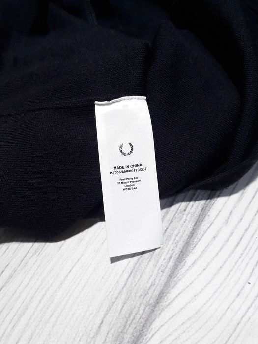 Кофта на замок Fred Perry розмір М
