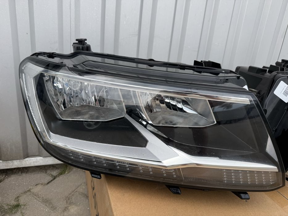 Фари Volkswagen Tiguan 2