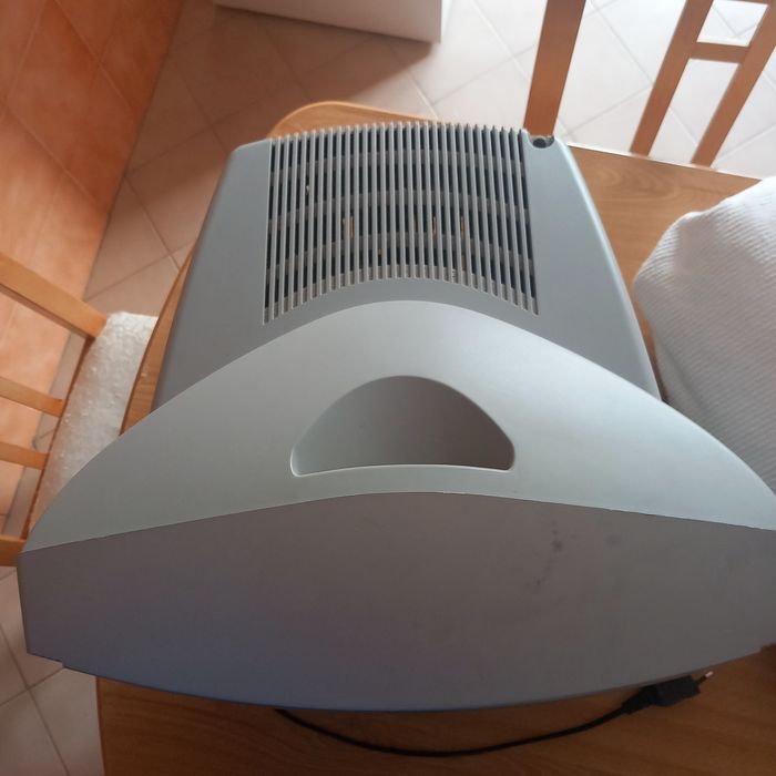 CROWN  CRT de 14 polegadas