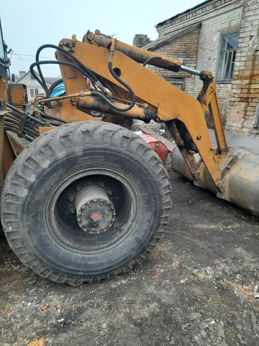 Продам погрузчик ун ( un ) 053
