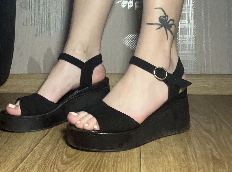 Босоніжки літні жіночі