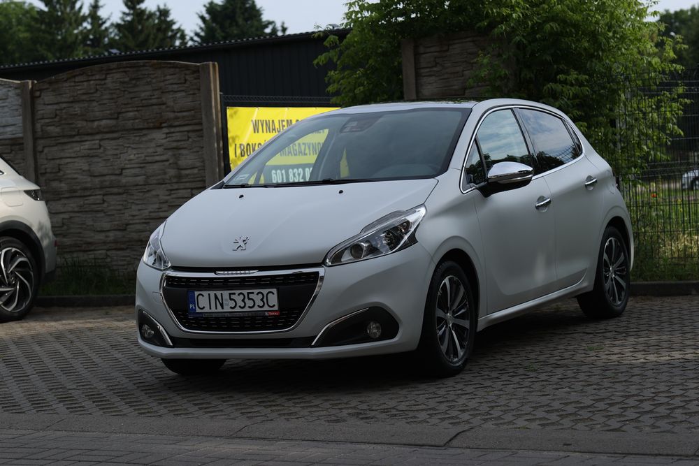 Peugeot 208 1.2 Puretech 100km