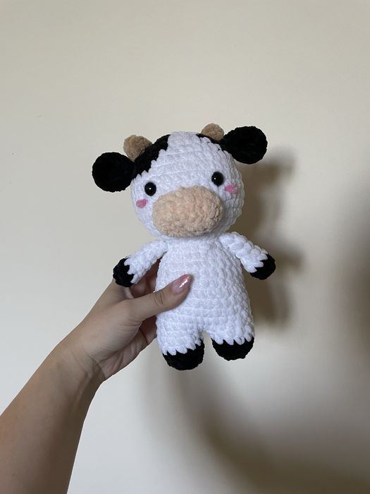 Krówka na szydełku amigurumi