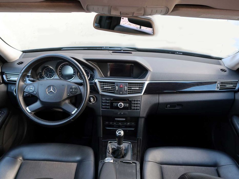 Mercedes Benz E SW 250 CDI Avantgarde, nacional, histórico completo, 2010