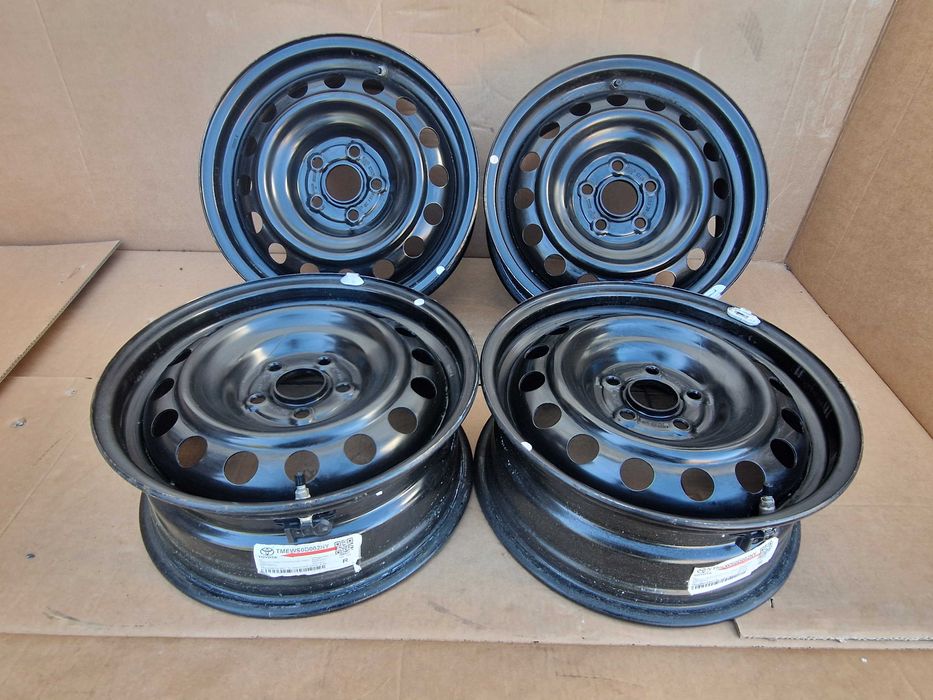 4x oem FELGI STALOWE Toyota YARIS IV Czujniki TPMS R15 ET45 6J 5X100 42611-K0170