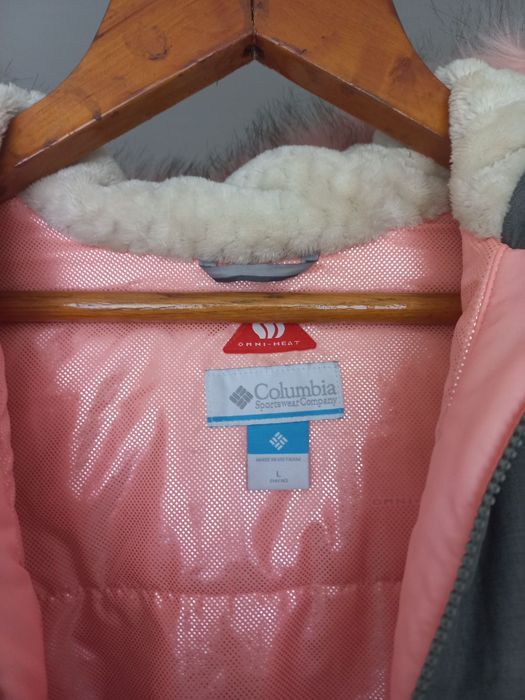 Продам куртку Columbia.