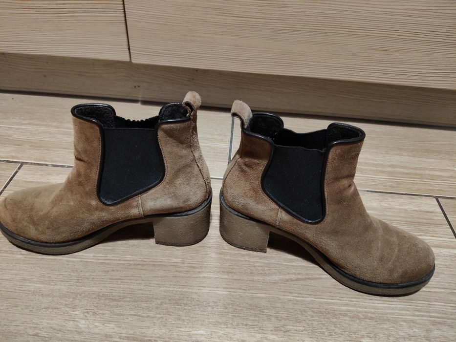 Botki sztyblety damskie brązowe zamsz nubuk Lasocki 38