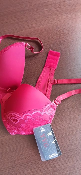Бюстгалтер малиновий