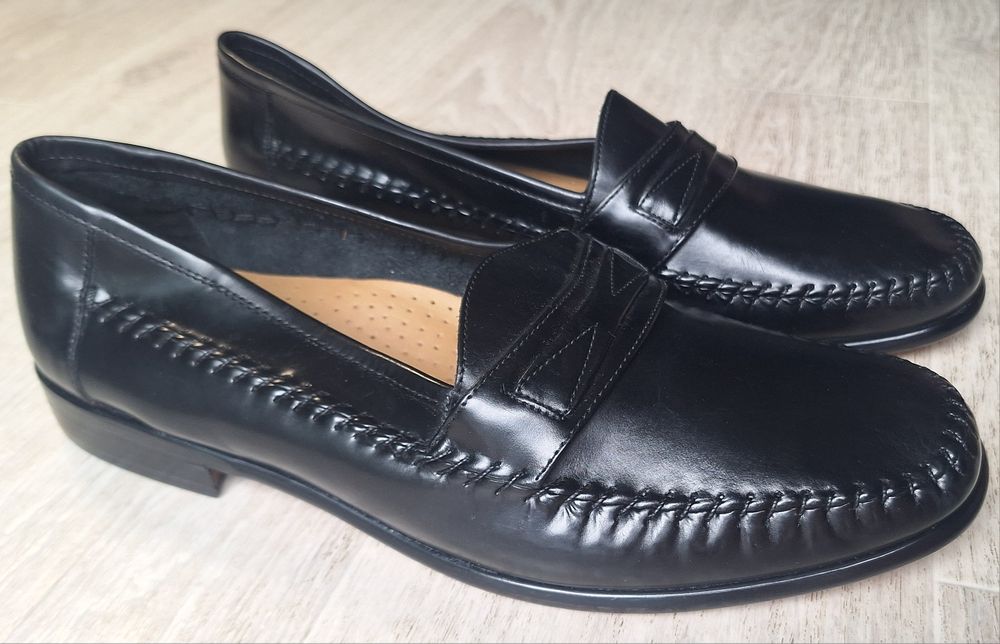 Туфлі Giorgio Brutini. Розміру- 45(устілка 30.2см)
Устілка 30.2см
 Взу