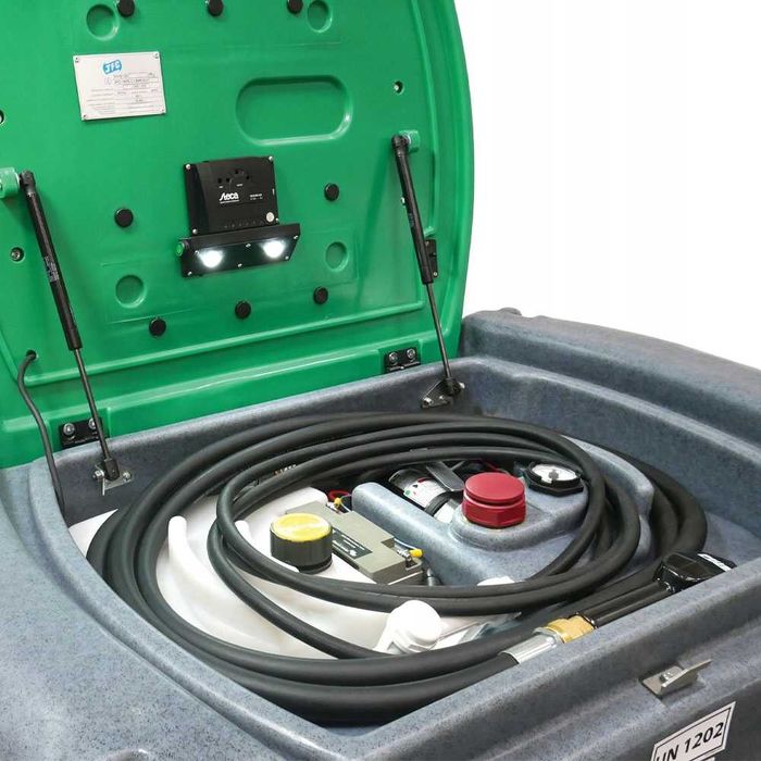 Mobilny Zbiornik Paliwa Oleju Napędowego/AdBlue JFC TT COMBI 900L