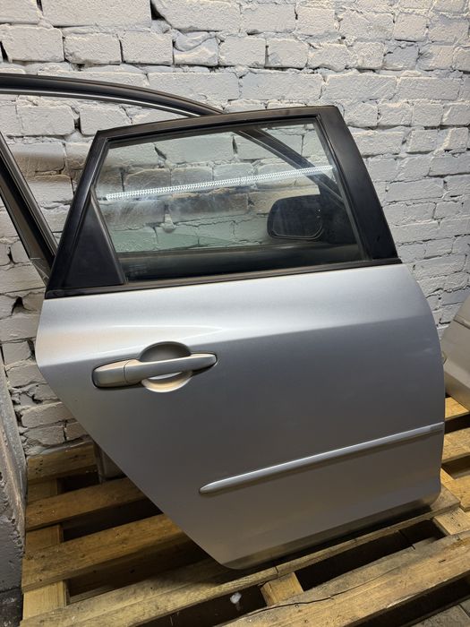 Mazda 3 BK drzwi przednie tylne prawe lewe kolor V22