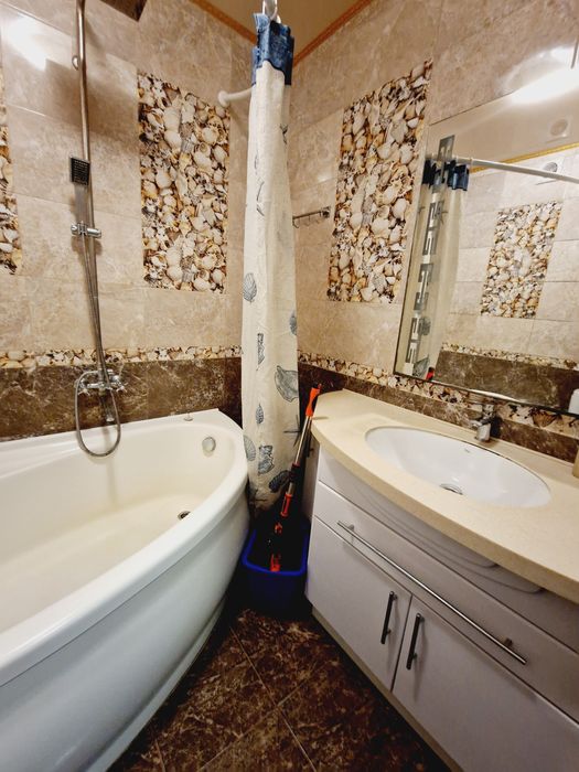 Продаж 1к в центрі соцміста!