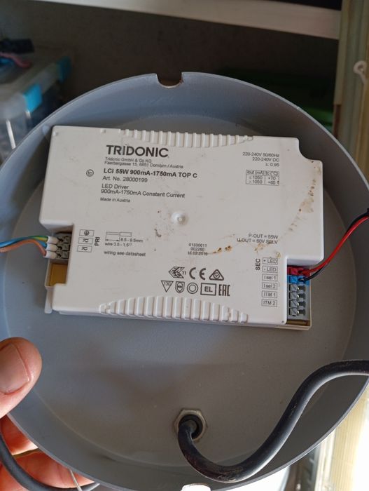 Vendo 3 candeeiros led