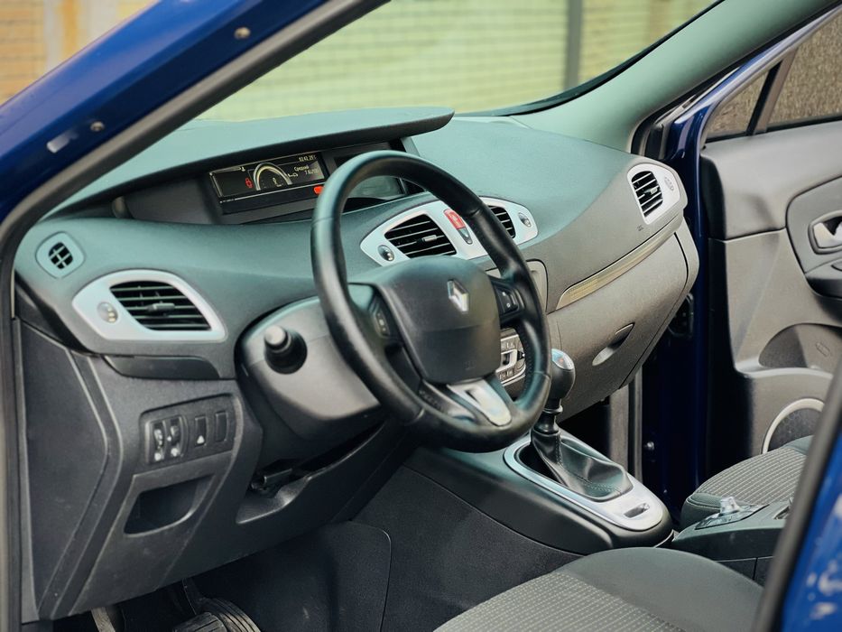 Хозяйский Renault Scenic ||| !РЕСТАЙЛИНГ! 1.5 DCI