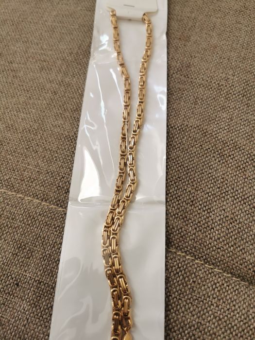 Złoty łańcuszek splot królewski