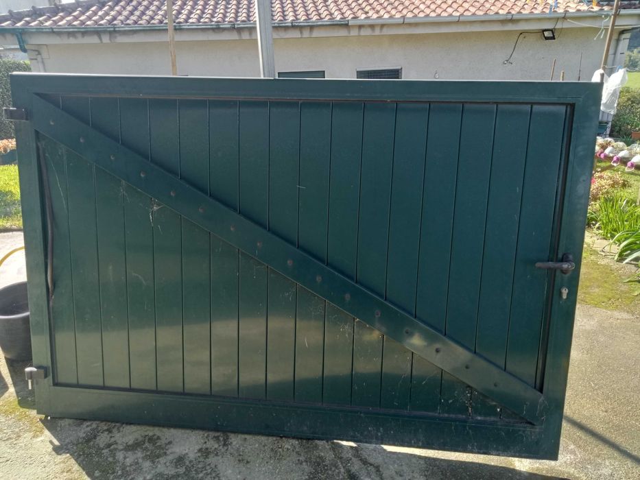 Portão Novo de 2 FOLHAS verde