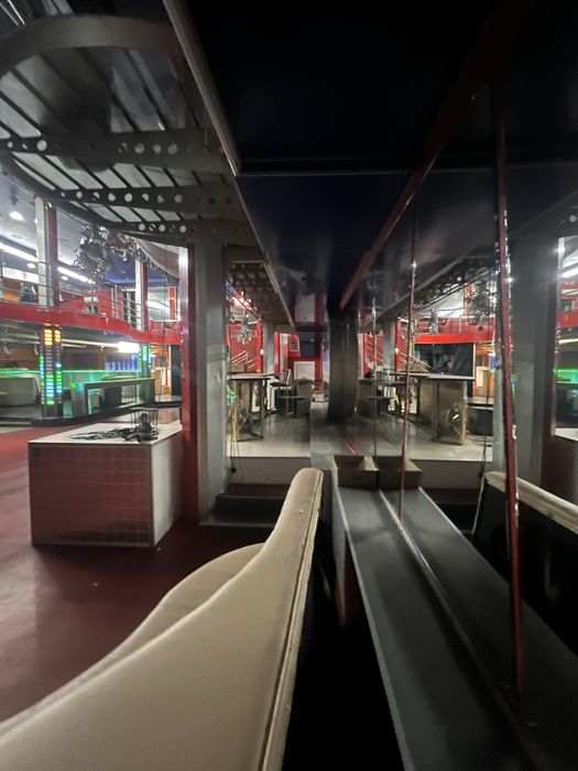 Окреме комерційне приміщення  1170 кв.м., під будь який бізнес.